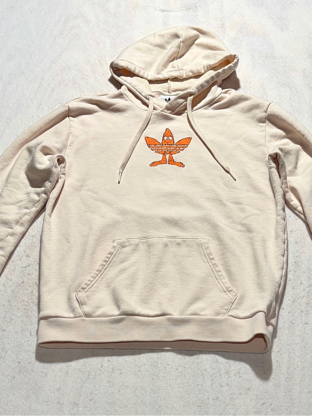 ADIDAS ORIGINALS FUZZY MONSTER LOGO HOODED SWEATSHIRT CREAM M